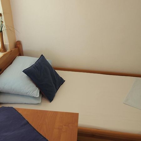 Apartments And Rooms With Parking Space Orebic, Peljesac - 10192 Стая снимка
