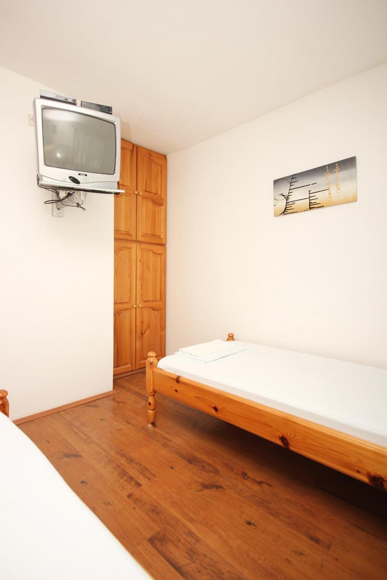 Apartments And Rooms With Parking Space Orebic, Peljesac - 10192 Стая снимка